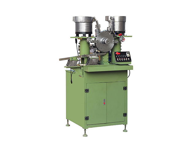 Washer screw machine