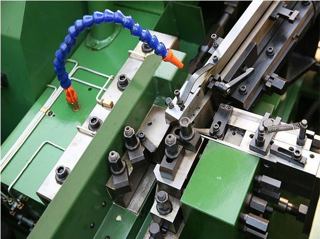 8R-80 Automatic High Speed Wood Screw Bolt Thread Rolling Machine ...